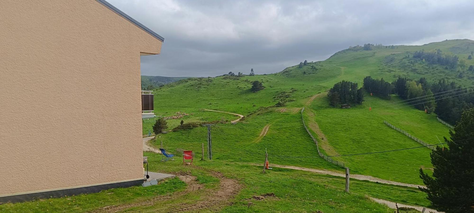 Gite Avec Vue Exceptionnelle Sur Les Montagnes Camurac Eksteriør billede